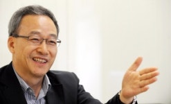 [제19회 공초문학상] “시는 그 시대를 뛰어넘어야 영속성 가질 수 있죠”