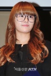 [NTN포토] 시크릿 송지은 뿔테안경으로 민낯 극복~