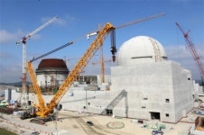 원전건설까지 넘어야 할 산