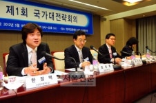 “무당파·SNS 유권자 표심이 정치 주도권 좌우”