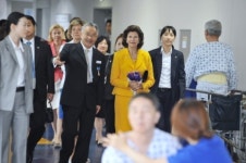 [Weekly Health Issue] 실비아 여왕, 의료인 양성·효율적 치료 이끌어