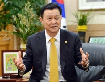 [인터뷰] 김명수 서울시의회 의장