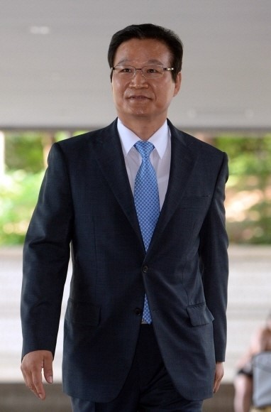 법제사법위원회, 김건희 여사와 모친에 동행명령장 발부 결정에 논란 여전