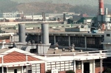 안산 폭발사고 1명 사망…화학공장 연구실서 폭발로 화재