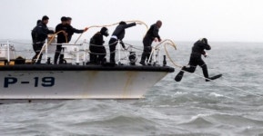 [세월호 실시간] 구조지원 작업 중 다친 대조영함 병사, 끝내 사망