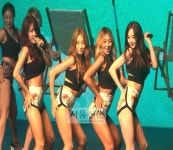 [동영상] 씨스타 두 번째 미니앨범 ‘터치 앤 무브(Touch&Move)’ 들어보니