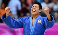 김재범 “손가락 두개 세울걸 그랬다”