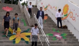 성북 꽃향기 가득한 변신 “주민 손으로”