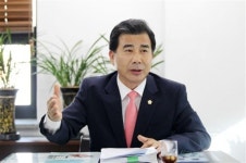 [의정 포커스] “생활정치 중요… 기초의원 없어지면 지방자치 퇴보”