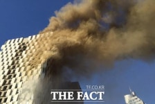 서울대입구역 인근 신축건물서 화재