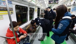 [현장 다큐] 취객은 일상·몰카범은 복병…지하철 보안, 종점이 없다