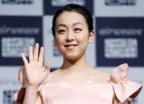[포토] “평창 올림픽 도전”…아사다 마오, 밝은 미소