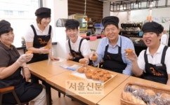 [현장 행정] 빵빵한 꿈 굽는 베이커리  매일 꿈 더하는 제빵사들