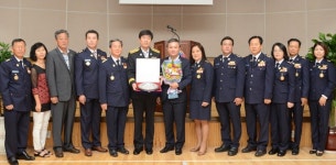 서울시의회 문종철의원 ‘처우개선 공로’ 서울소방본부 감사패 받아