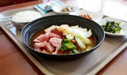 ‘민족의 대이동’ 막힌 김에 먹고 가자!…고속도로 휴게소 인기 메뉴 10선