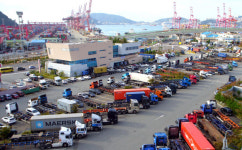 경찰 “화물연대 파업, 불법 행위 발생 시 엄정 대응”