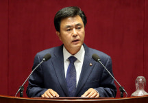 친박 김태흠 “아내가 남편 바람 모르듯 친박 의원들 최순실 몰랐다”