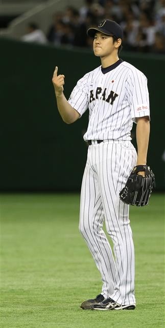 MLB 스타 오타니, 2023년에는 투수로 10승 3.49자책점 예상, 타자로는 43홈런 기록 예상