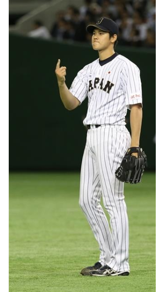 MLB 스타 오타니, 2023년에는 투수로 10승 3.49자책점 예상, 타자로는 43홈런 기록 예상