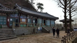 [윤기자의 콕 찍어주는 그곳] 백제의 뜰을 거닐다…백제문화단지 사비성