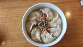 [김석동의 한끼 식사 행복] 설날 음식 ‘만둣국’