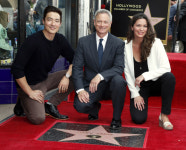 [포토] ‘조각 외모는 여전하네’… 다니엘 헤니, 헐리우드 ‘명예의 거리’ 헌액식 참석