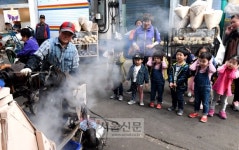정다우리, 우리네 인생…전북 정읍의 전통장 ‘샘고을시장’을 가다