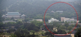 문재인 대통령, 본관 아닌 비서동서 업무…“참모진과 소통”