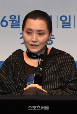 ‘비긴어게인’ 이소라 “건강 안 좋아 걷지 못할 정도..촬영하며 나아져” | 포토뉴스