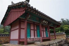 [서동철 기자의 스토리가 있는 문화유산기행] 견훤 탄생 설화 품은 금하굴… 백제 미륵불교 묻어 있는 견훤산성
