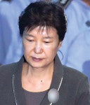 특검보까지 나섰지만… 박 前대통령 또 강제구인 거부