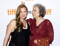 [포토] 마가렛 애트우드, ‘할머니의 귀여운 장난’