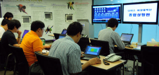 “교사들 수업보다 행정업무에 시달린다”