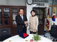 김진영 서울시의원 ‘교육환경 개선 공로’ 경원中서 감사패