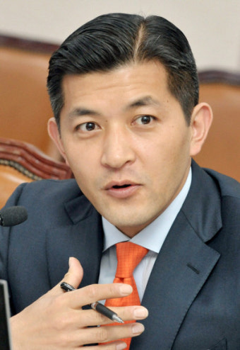 홍준표, 내년 지방선거 인재 영입 속도…서울시장 후보로 홍정욱 등 거명