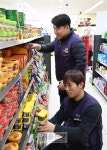 [함께 가기엔 먼 우리<끝>] “장애인 편견 1주 안 돼 깨져… 이젠 매장서 꼭 필요”