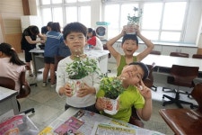 아토피 치유ㆍ연극 특화… 폐교 위기  ‘대구 작은 학교 ’ 행복 찾다