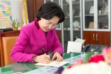 손 편지로 홀몸노인에 세배드린 양천구청장