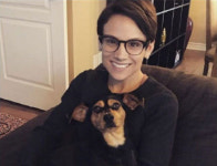 캐나다 피겨선수, 韓 개농장서 구조된 식용견 입양