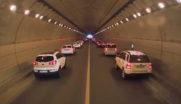 ‘모세의 기적’은 귀경길 터널에서도…유평터널 사고자 구조