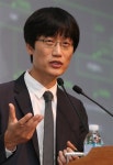 네이버 창업자  이해진 등기이사  19년 만에 물러나