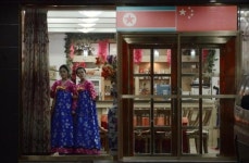 중국 내 북한 식당들 일부 재개... “단둥 평양고려관·류경식당 영업 중”