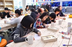 삼척내고향탄광촌문화협동조합 | 유리공예 뒤 감성마을 한 바퀴… 폐광촌 삼척 ‘힐링촌’으로