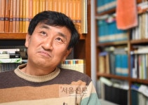 “표준어 안 쓰면 큰일? 권장어일 뿐!  방언, 편하게 씁시다”