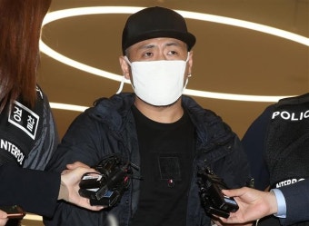 파타야 살인 용의자들, 구속 전 피의자 심문 진행중