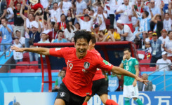 독일 골키퍼 노이어를 당황케 한 정우영의 환상적인 프리킥