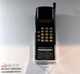 [포토인사이트] 우리나라 최초 벽돌폰에서 스마트워치까지