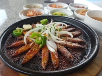 설악산엔 산나물·내장산엔 한우…단풍 길 따라 별미 투어