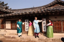 설 연휴 宮이 궁금해… 왕처럼 산책해 보겠소이까