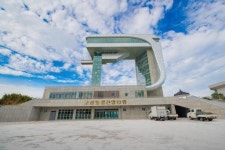 양구 을지전망대 새로 짓고… 고성 통일전망대 로프웨이 잇고
